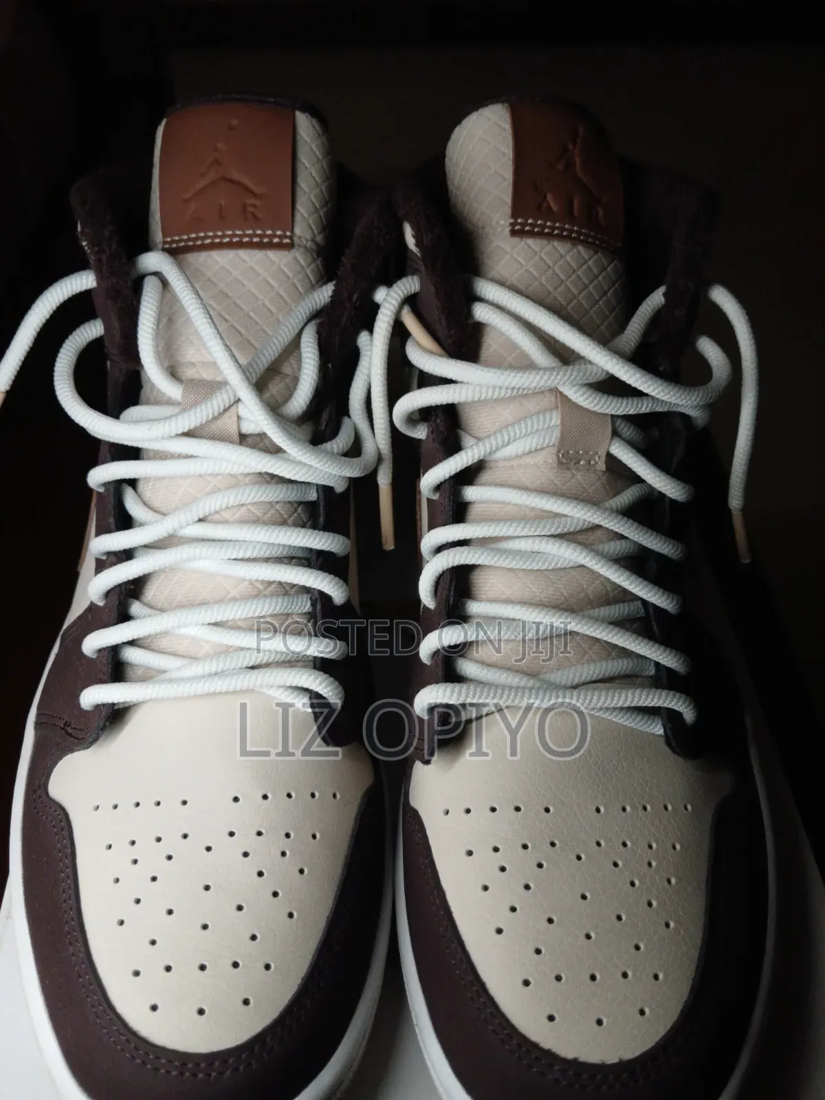 Nike Air Jordan 1 Mid - Brown Basalt/Pecan Oatmeal