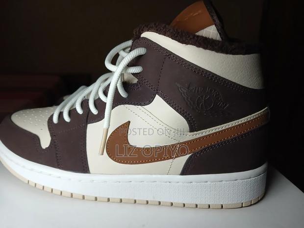Nike Air Jordan 1 Mid - Brown Basalt/Pecan Oatmeal - thumbnail 10
