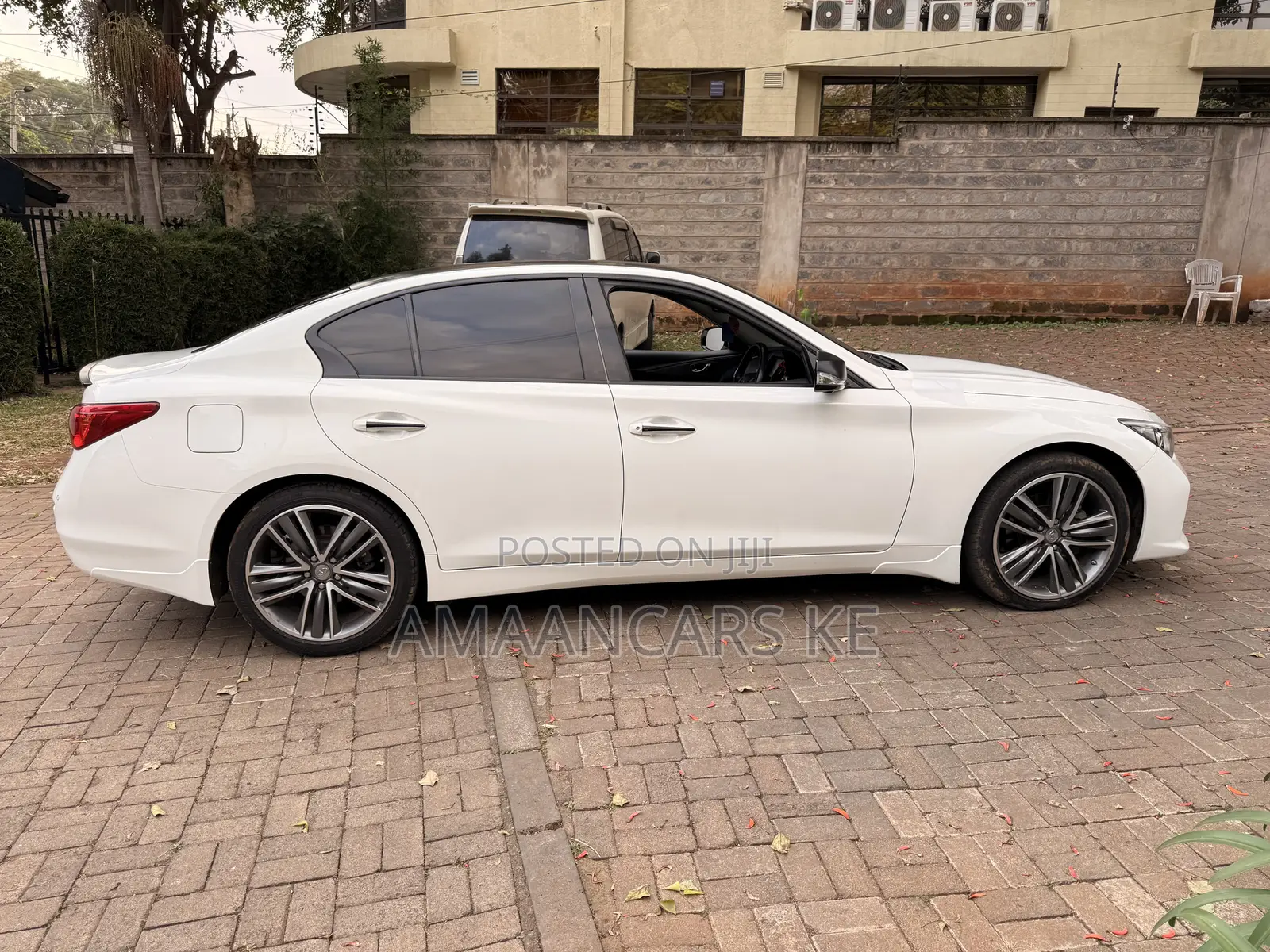 Infiniti Q50 2017 White