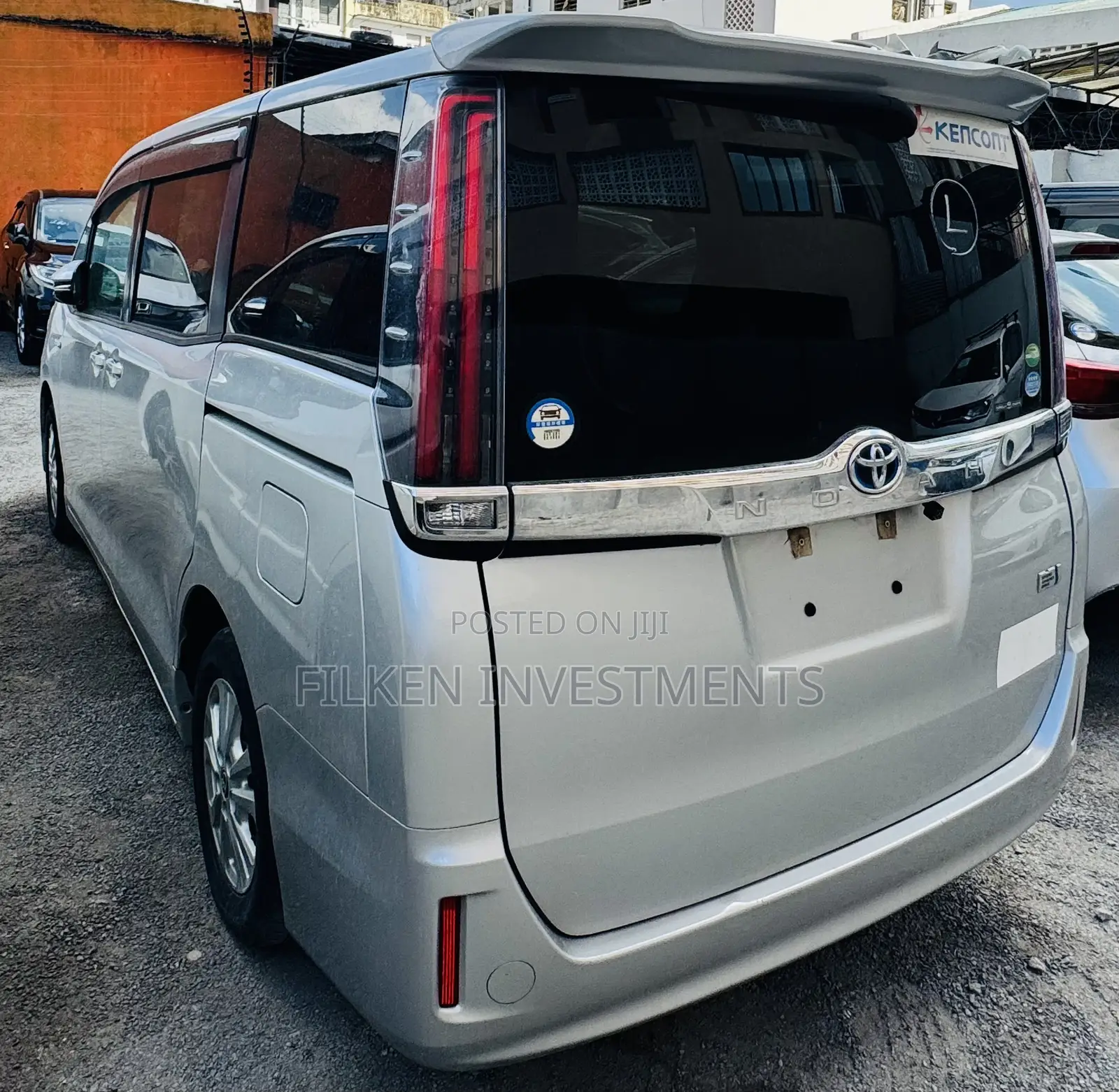 Toyota Noah 2020 Silver