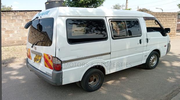 Mazda Bongo 2011 White - thumbnail 6