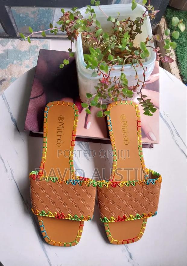Ladies Sandals - thumbnail 17