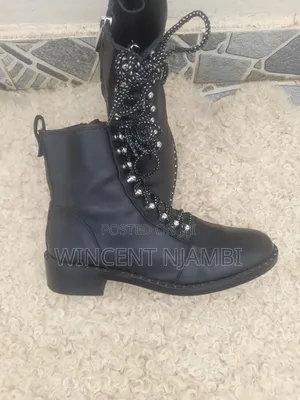 High Quality Thrift Zara Boots