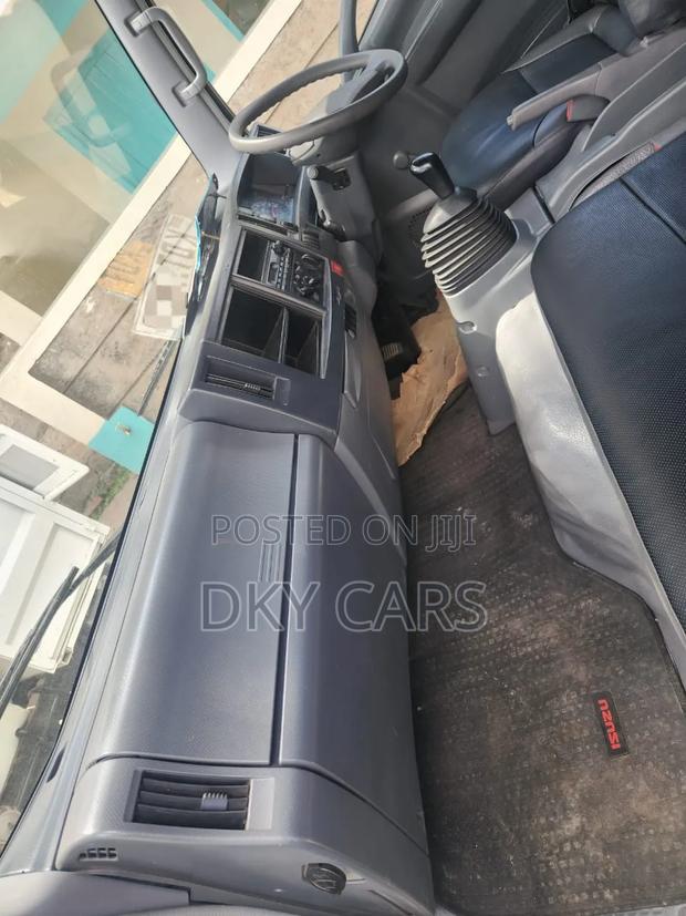 Isuzu NQR Local Bluepower - thumbnail 6