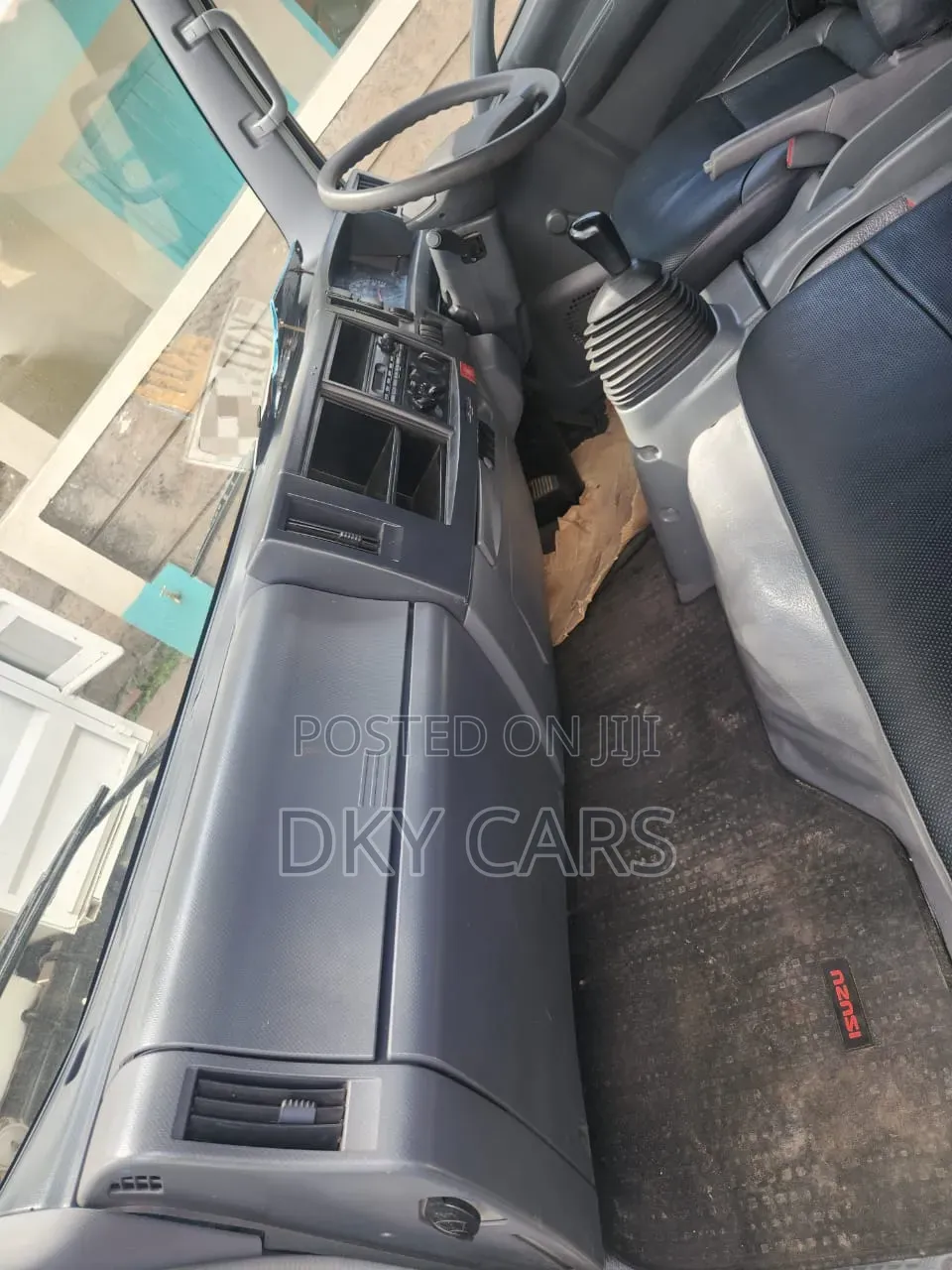 Isuzu NQR Bluepower Local