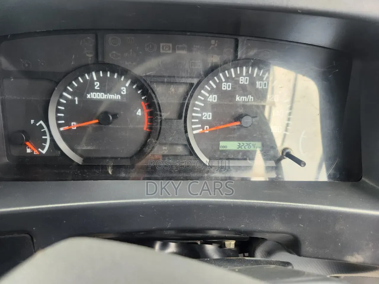 Isuzu NQR Bluepower Local