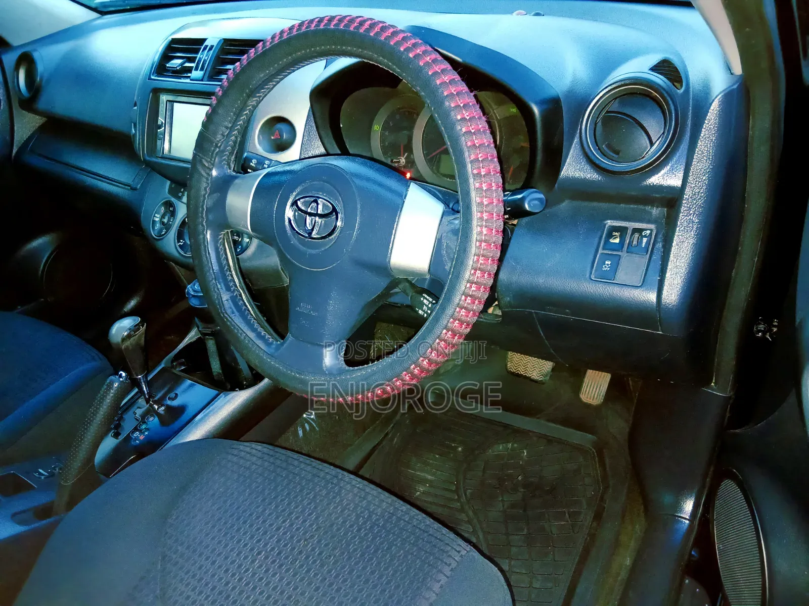 Toyota Vanguard 2008 Black