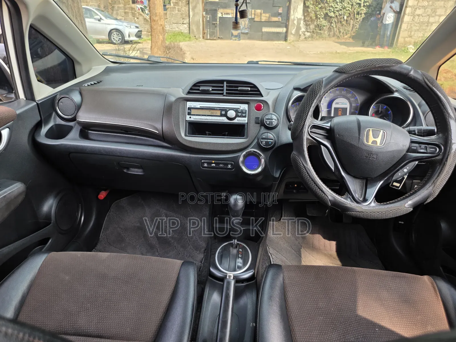Honda Fit Shuttle 2013 White
