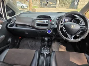 Honda Fit Shuttle 2013 White