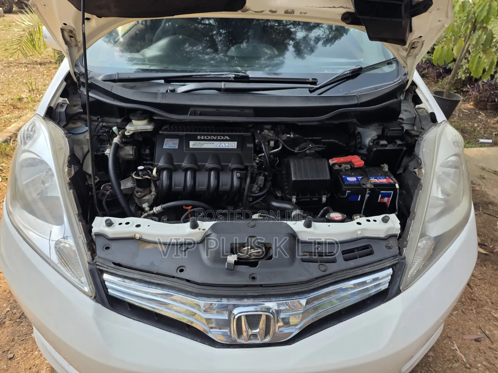 Honda Fit Shuttle 2013 White