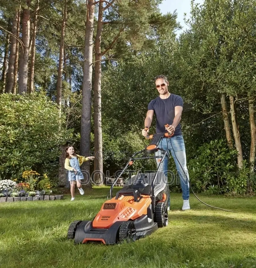 Lawn Mower Electric 42cm 1800w Bemw481es-Gb Black and Decker