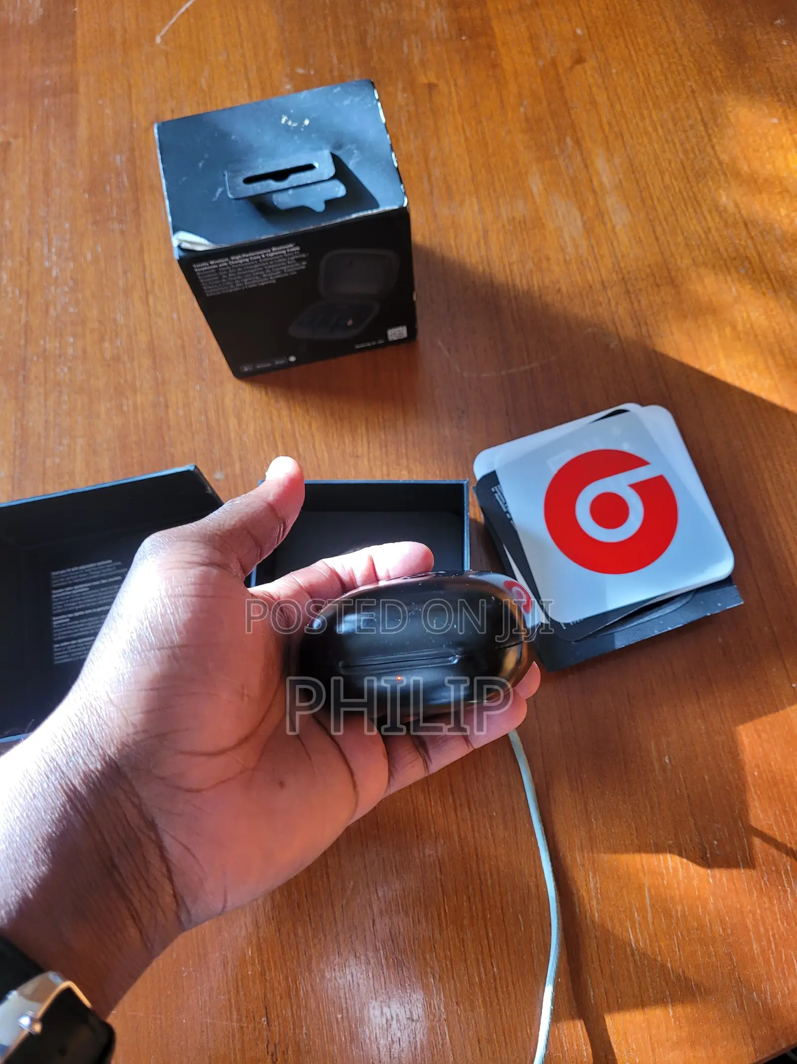 Beats Powerbeats Pro Wireless Earbuds Original, Excellent Condition