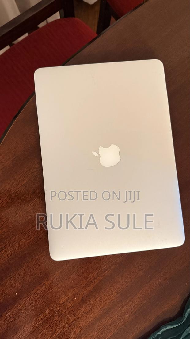 Laptop Apple MacBook Pro 2015 8GB Intel Core i5 SSD 256GB