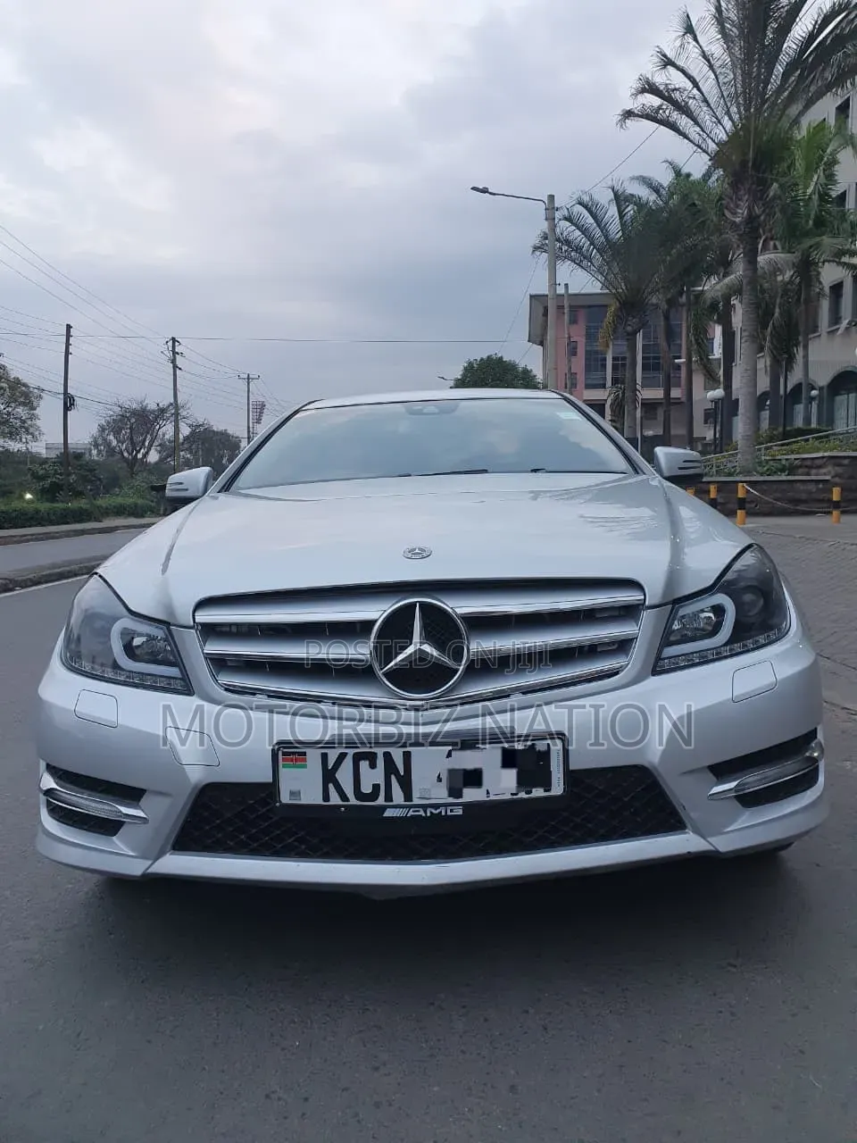 Mercedes-Benz C180 2012 Silver