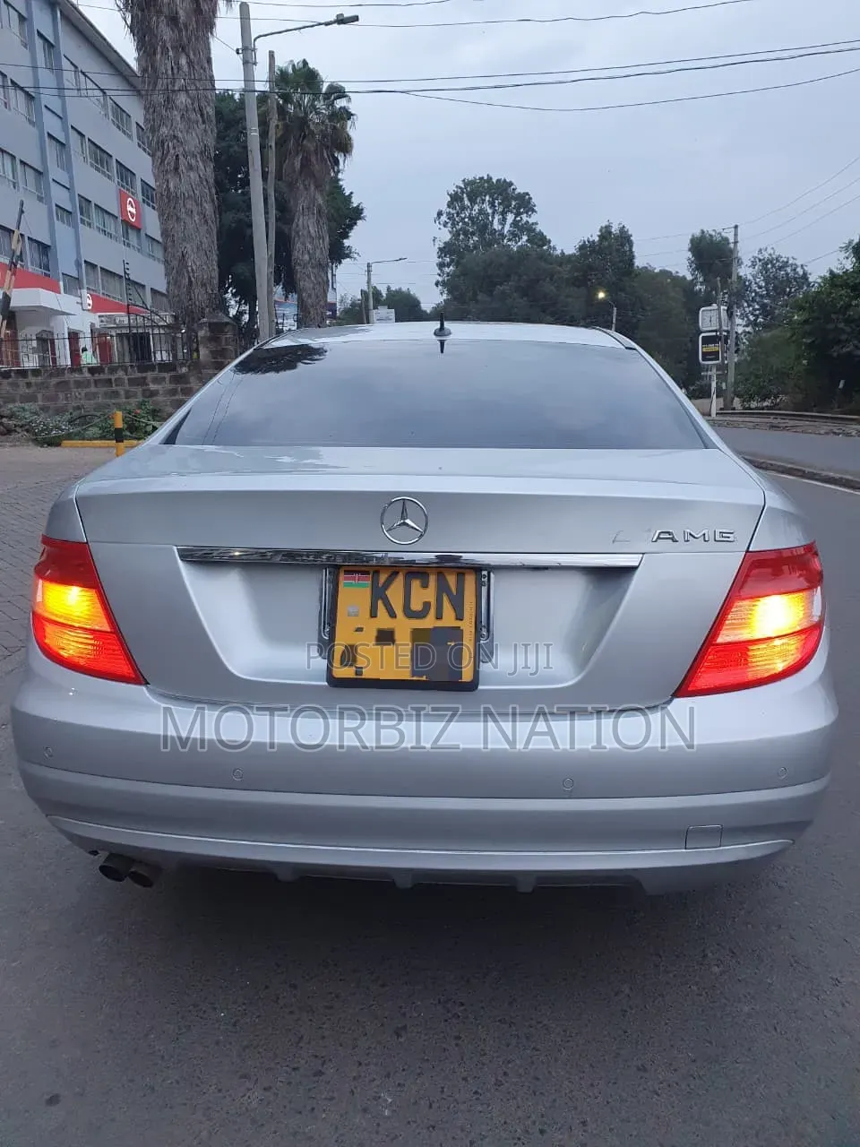 Mercedes-Benz C180 2012 Silver