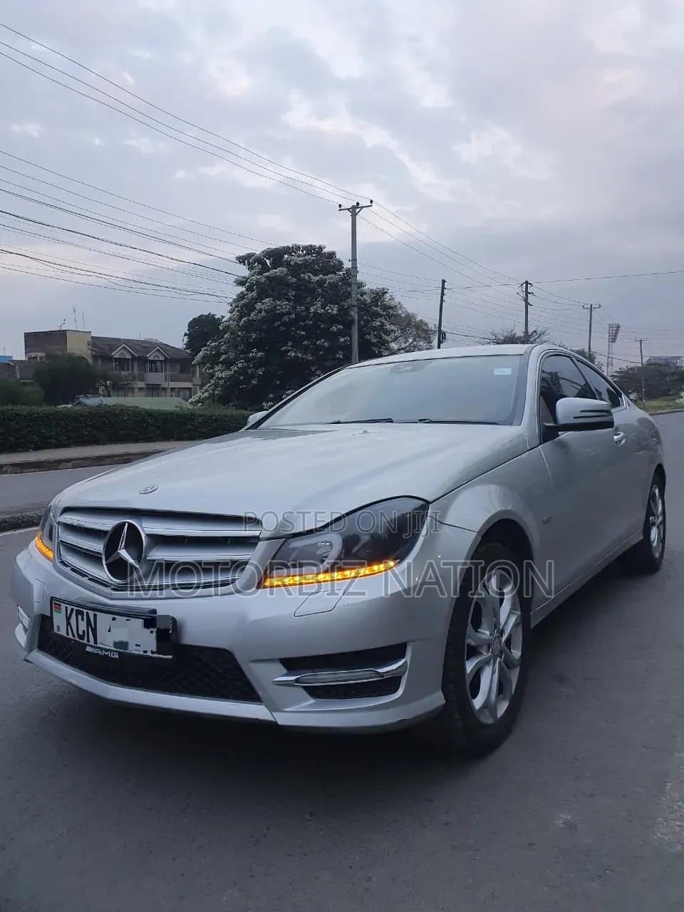 Mercedes-Benz C180 2012 Silver