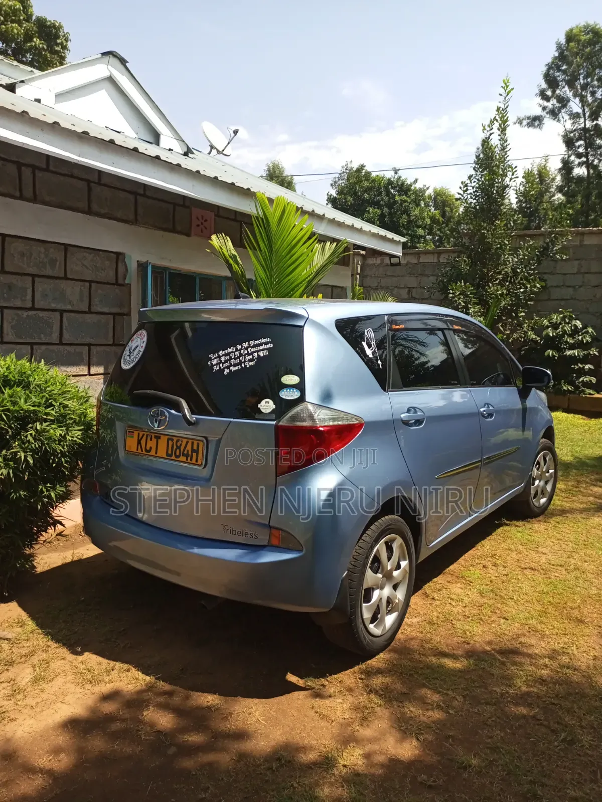 Toyota Ractis 2013 Green