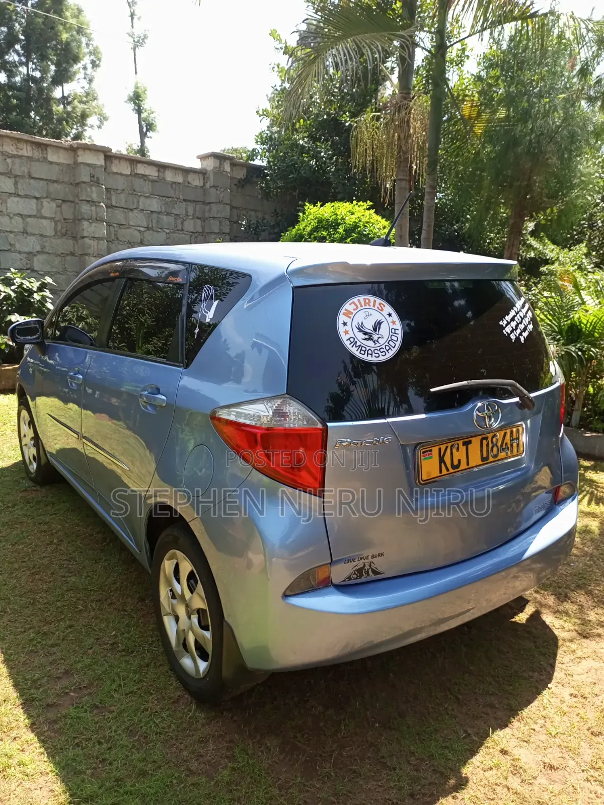 Toyota Ractis 2013 Green