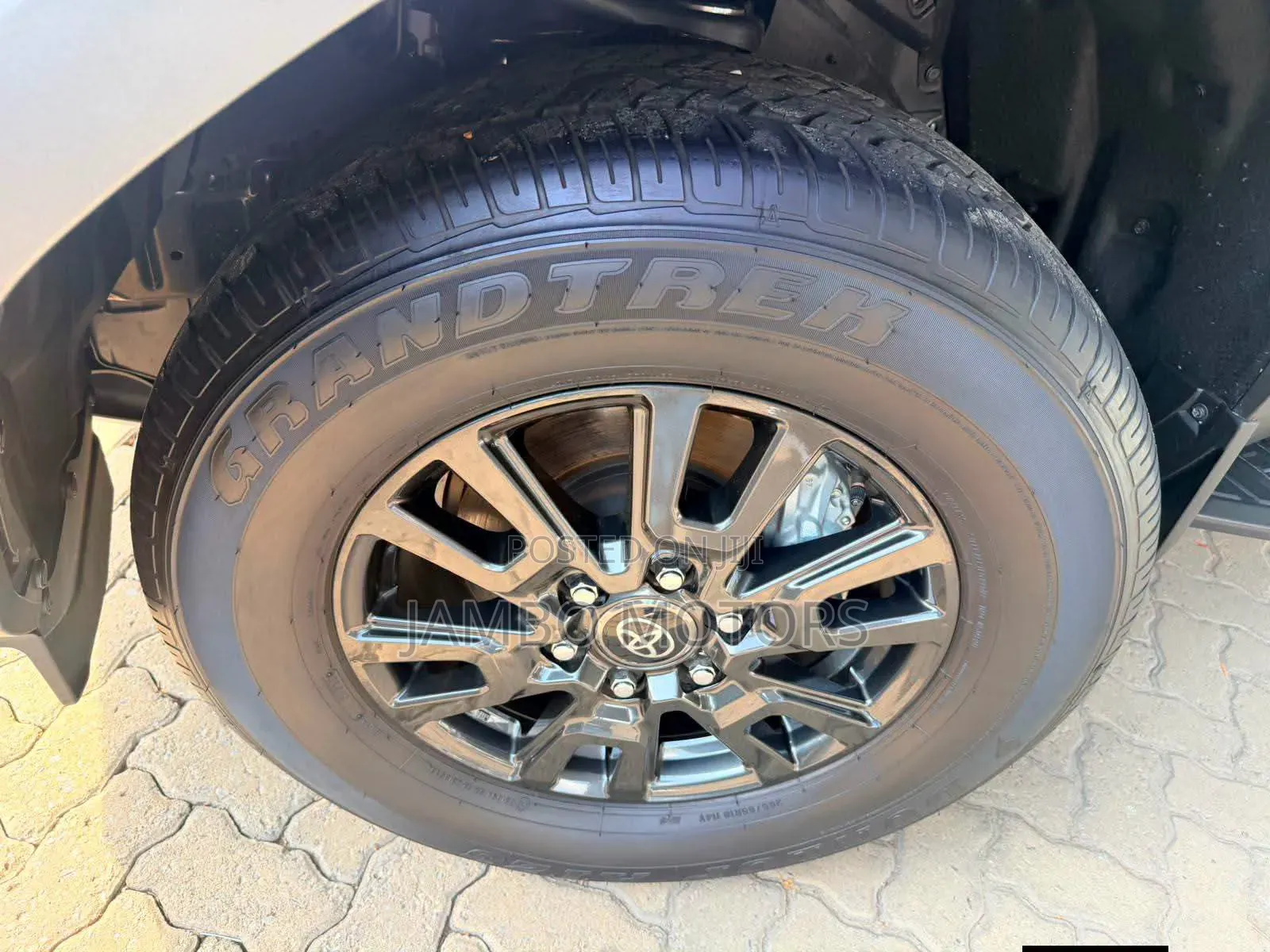 Toyota Land Cruiser Prado 2.7 2025 Brown