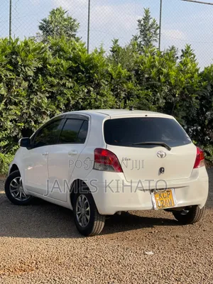 Toyota Vitz 2011 White