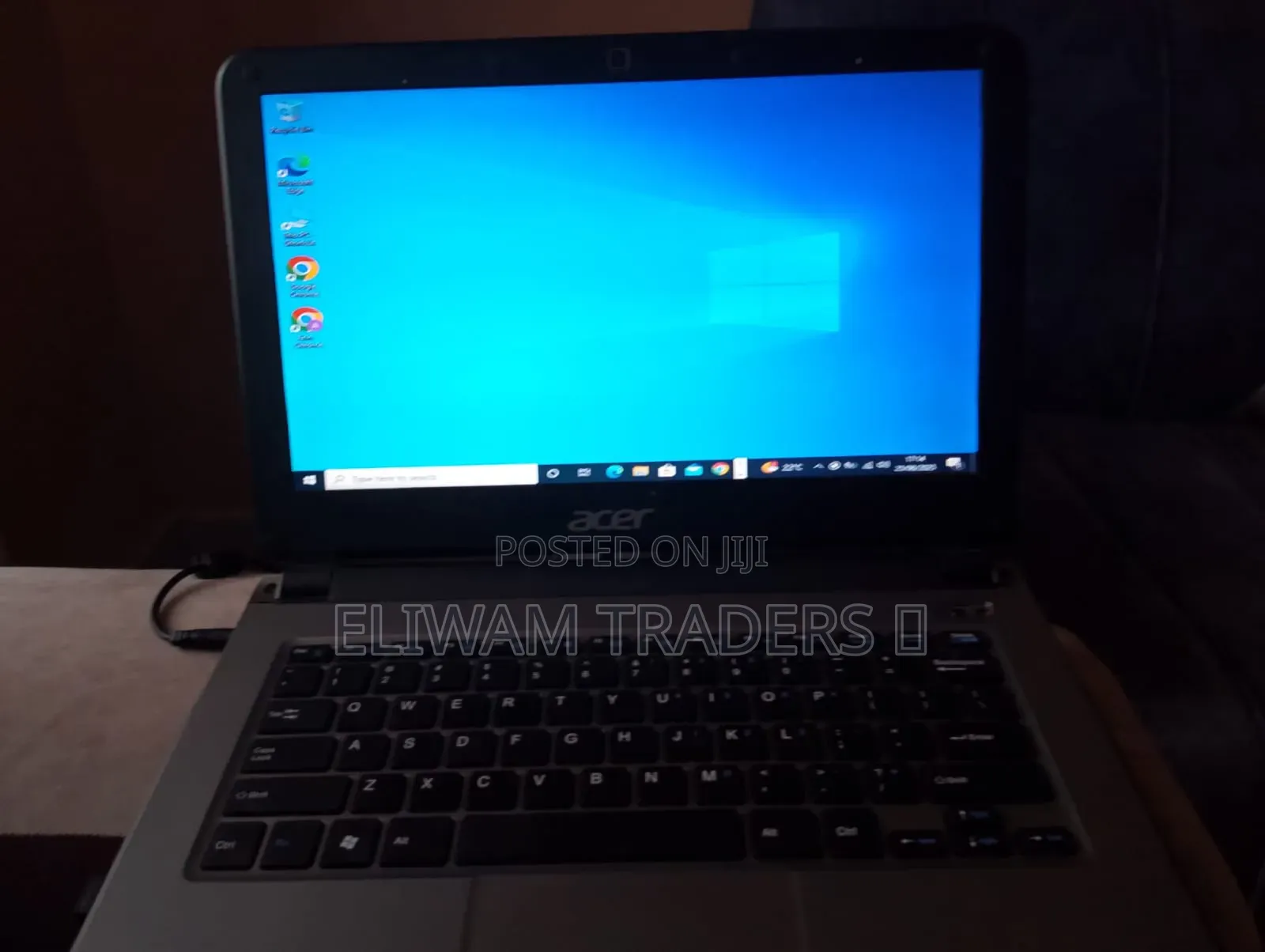 Laptop Acer AcerNote Light 4GB Intel Core i3 SSD 128GB