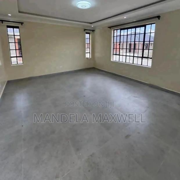 3bdrm Bungalow in Katani for sale - thumbnail 2