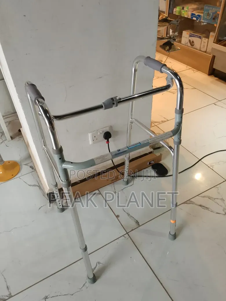 Heavy-Duty Style Aluminum Folding Walker for Adults