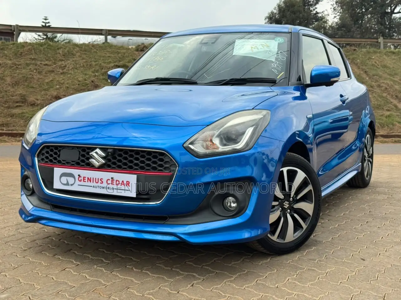 Suzuki Swift 2018 Blue