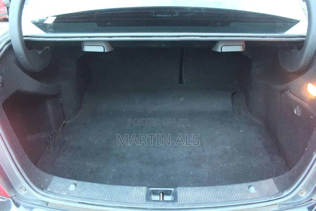 Mercedes-Benz C180 2014 Black