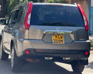 Nissan X-Trail 2012 Silver