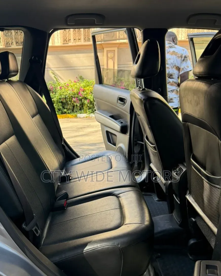 Nissan X-Trail 2012 Silver