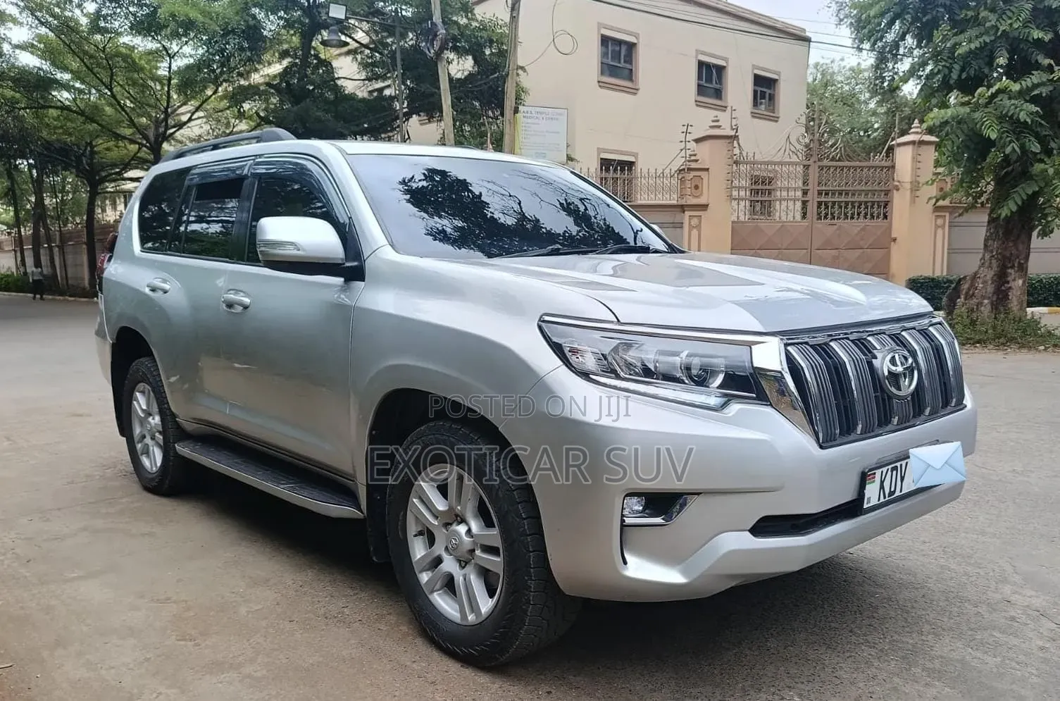 Toyota Land Cruiser Prado 3.0 TD 2010 Silver