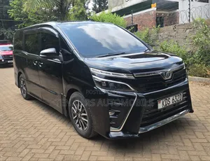 Toyota Voxy 2017 Black