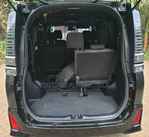 Toyota Voxy 2017 Black