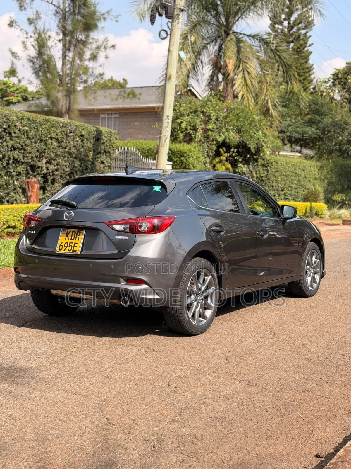Mazda Axela 2016 Gray