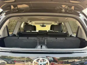 Toyota Land Cruiser Prado 2021