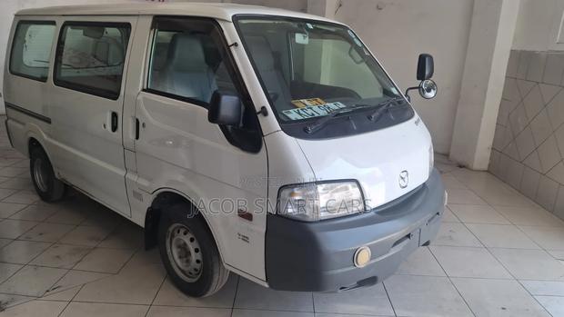 Mazda Bongo 2013 White - thumbnail 2