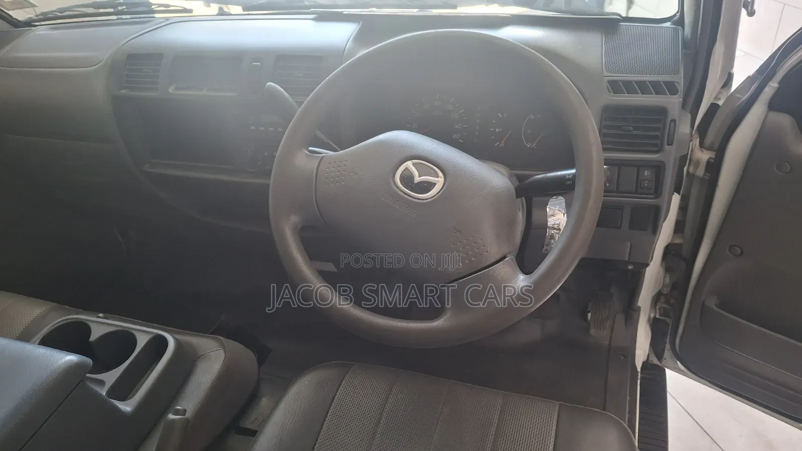 Mazda Bongo 2013 White
