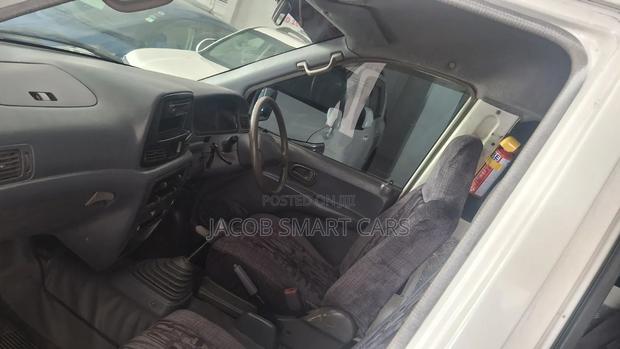 Toyota TownAce 2006 White - thumbnail 5