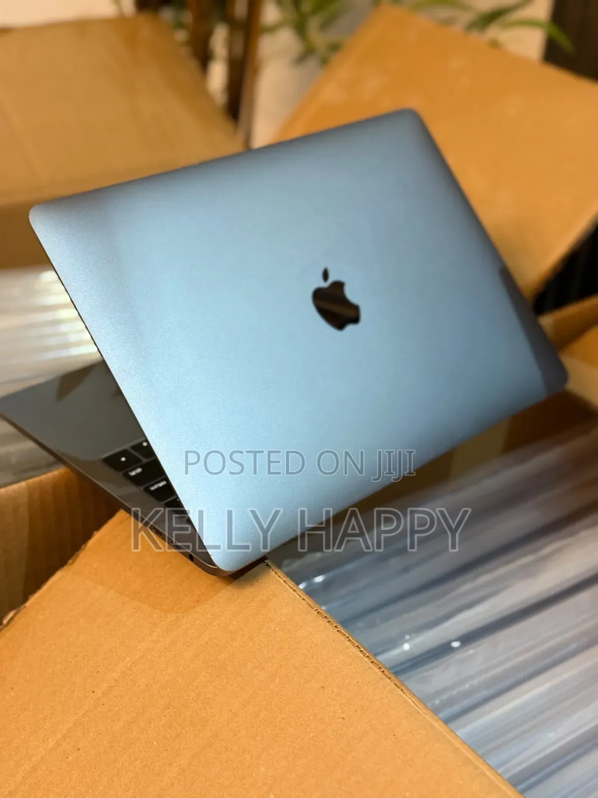 Laptop Apple MacBook 2019 16GB Intel Core i7 HDD 1T