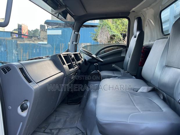 Isuzu NQR 2022 Closed Body - thumbnail 5