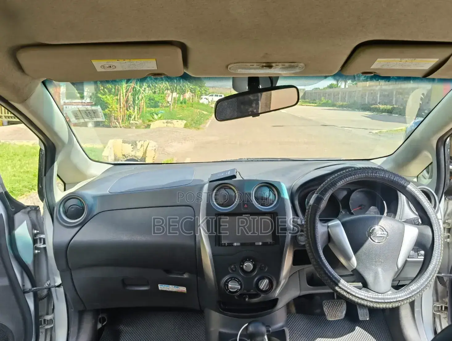 Nissan Note 2016 Silver