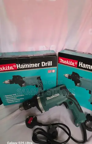 Makita HP1630 710W Electric Hammer Drill