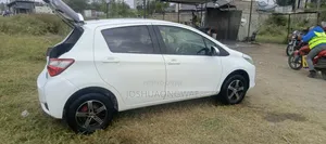 Toyota Vitz 2018 White
