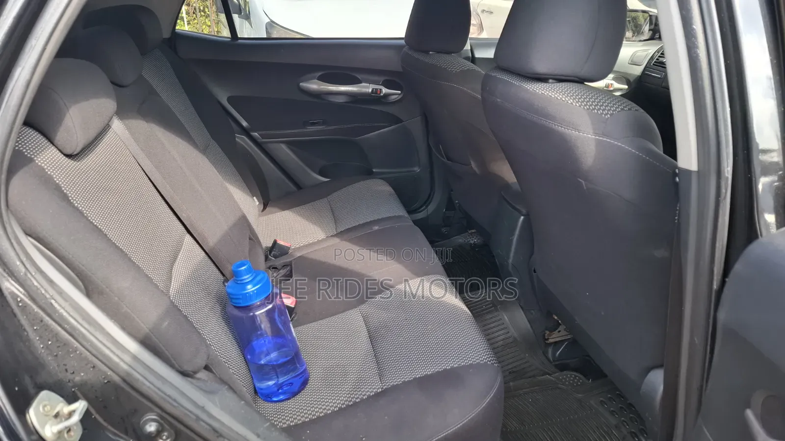 Toyota Auris 2011 Black