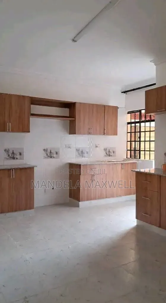 4bdrm Bungalow in Kitengela for sale