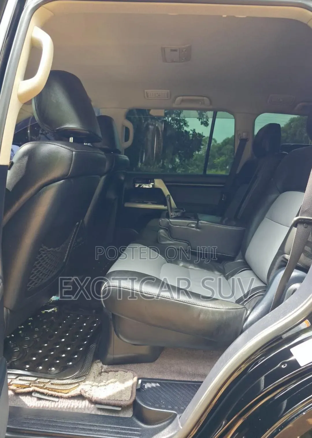 Toyota Land Cruiser 4.6 V8 ZX 2013 Black