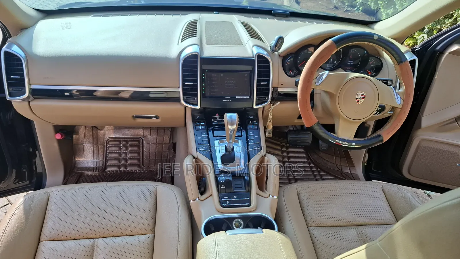 Porsche Cayenne 2014 Black