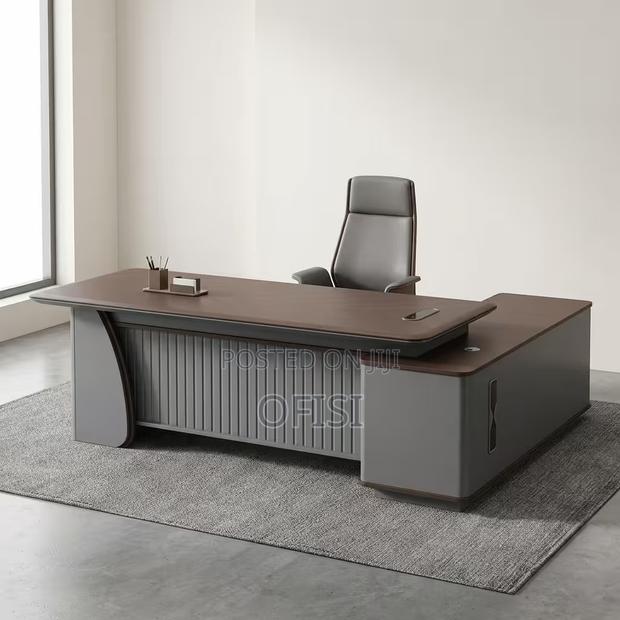 Office Desk; 2200Mm Modern Advanced Office Desk