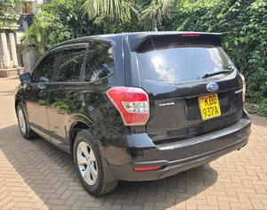 Subaru Forester 2014 Black